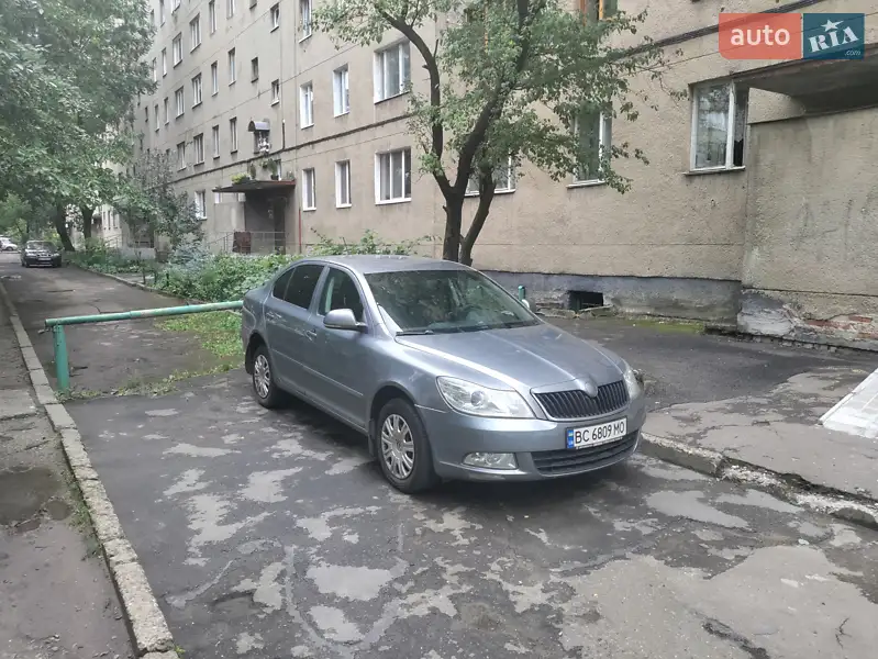 2012 skoda octavia