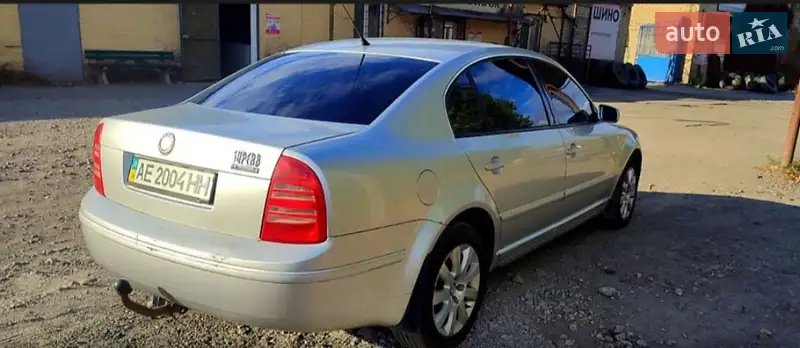 2004 skoda superb