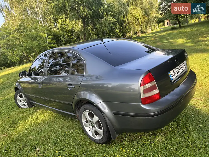 2008 skoda superb