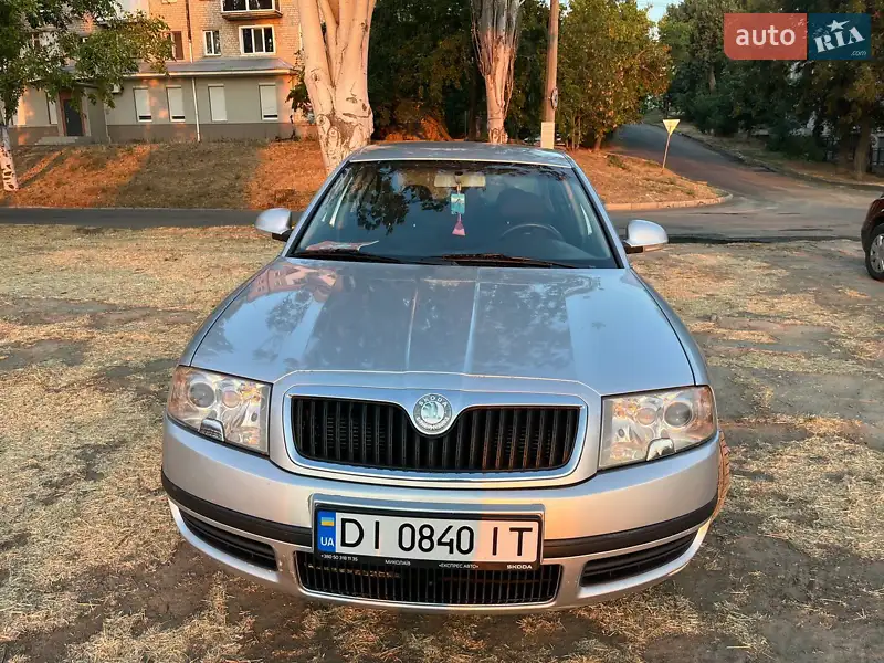 2008 skoda superb