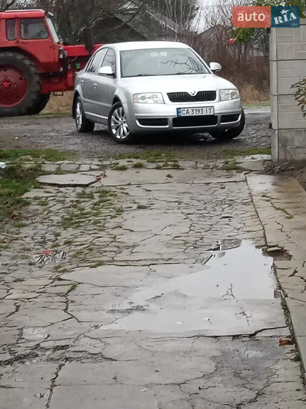 2008 skoda superb