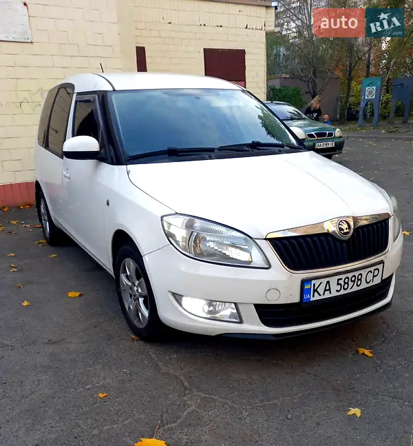 2014 skoda roomster