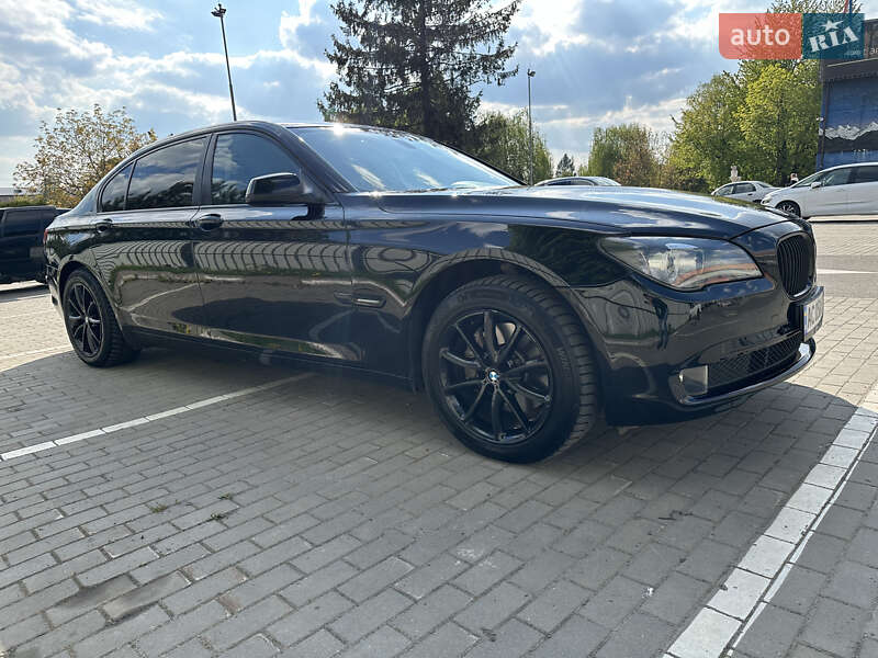 2011 bmw 730