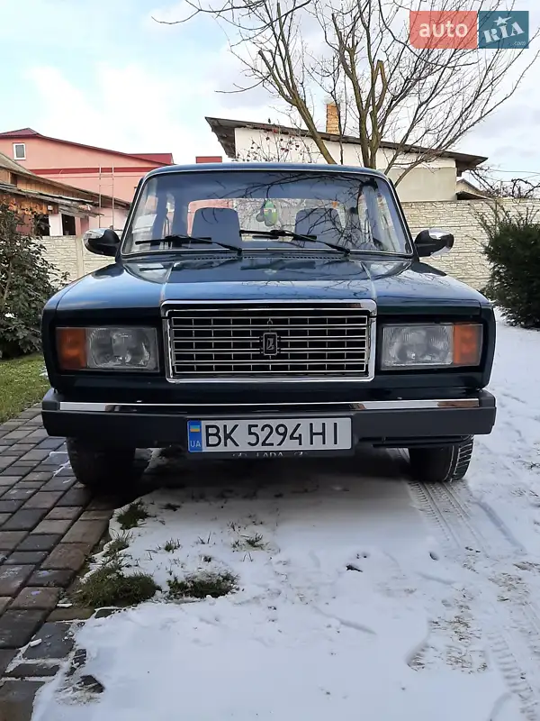 2004 vaz 21070