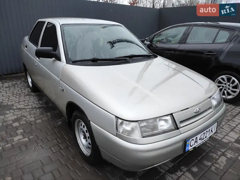 2005 vaz 21104