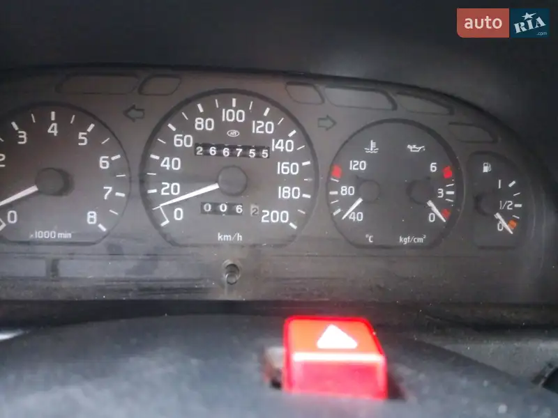 2004 gaz 31105