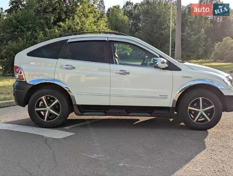 2009 ssang yong actyon