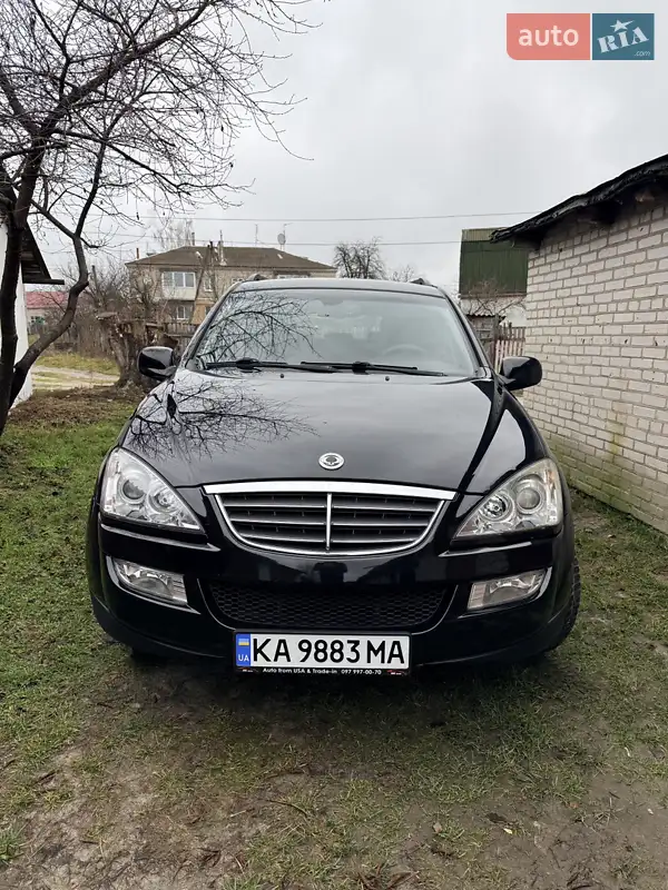 2010 ssang yong kyron