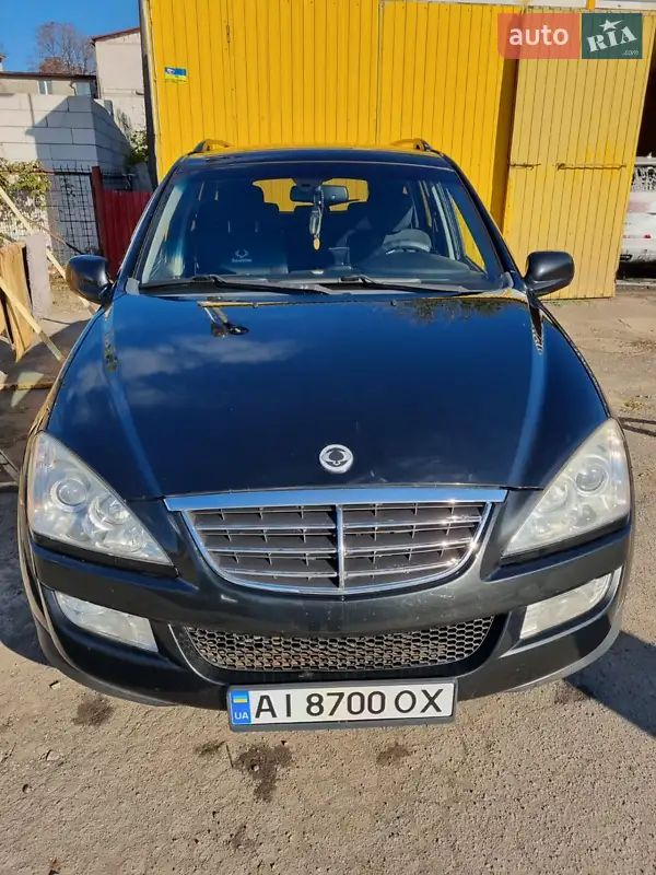 2010 ssang yong kyron