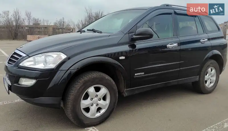 2011 ssang yong kyron