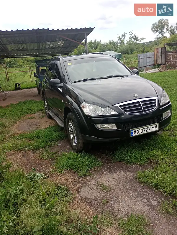 2010 ssang yong kyron