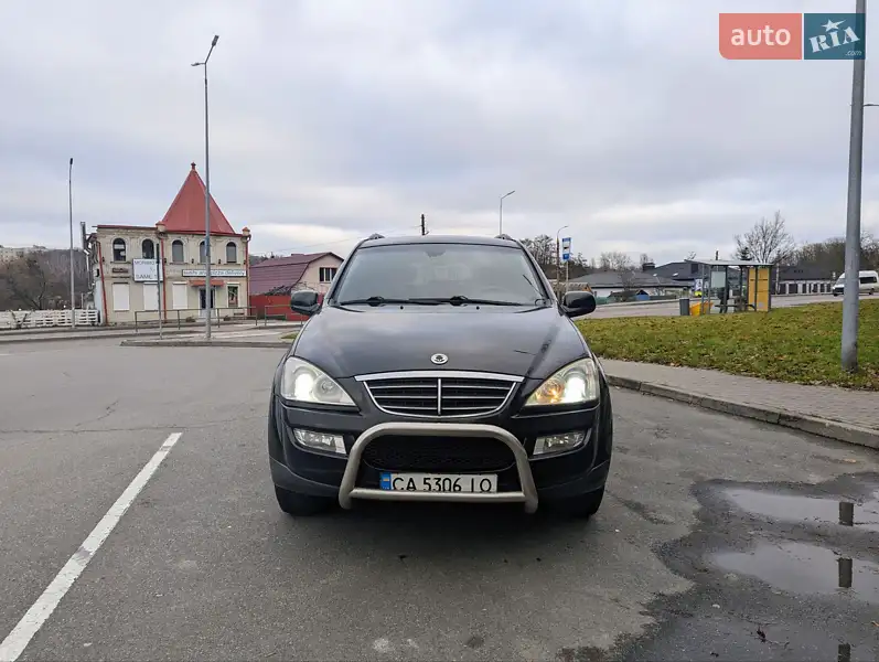 2010 ssang yong kyron