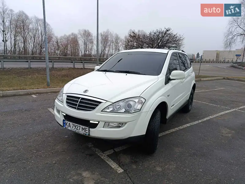 2013 ssang yong kyron