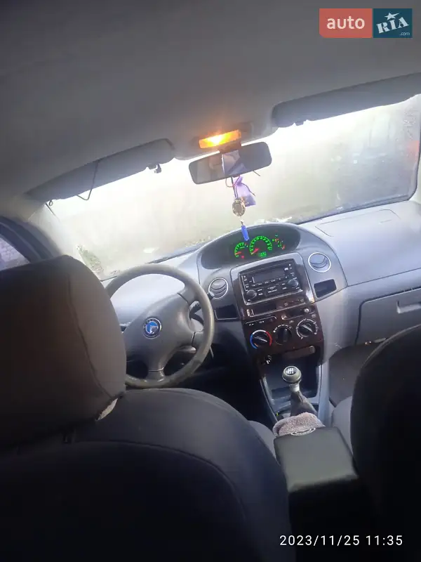 2010 geely jl7162