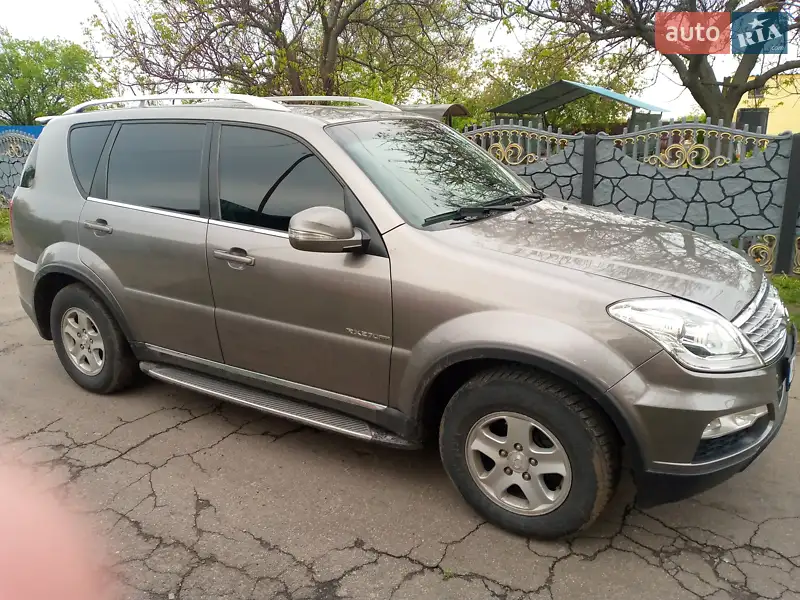 2012 ssang yong rexton