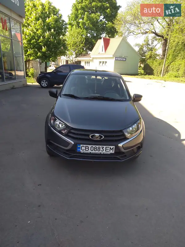 2021 lada granta