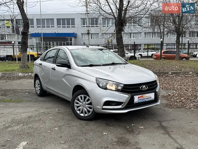 2021 lada vesta