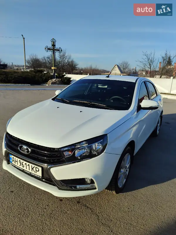 2021 lada vesta