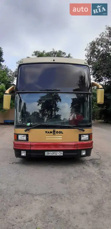 1998 van hool 318