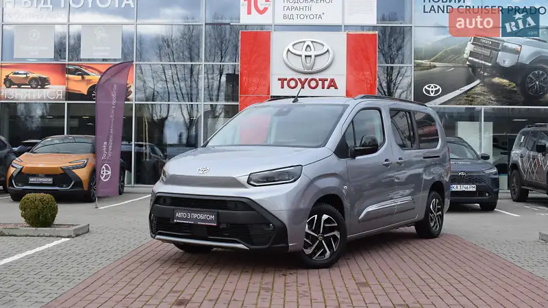 2024 toyota proace city verso