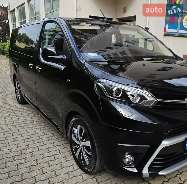 2021 toyota proace