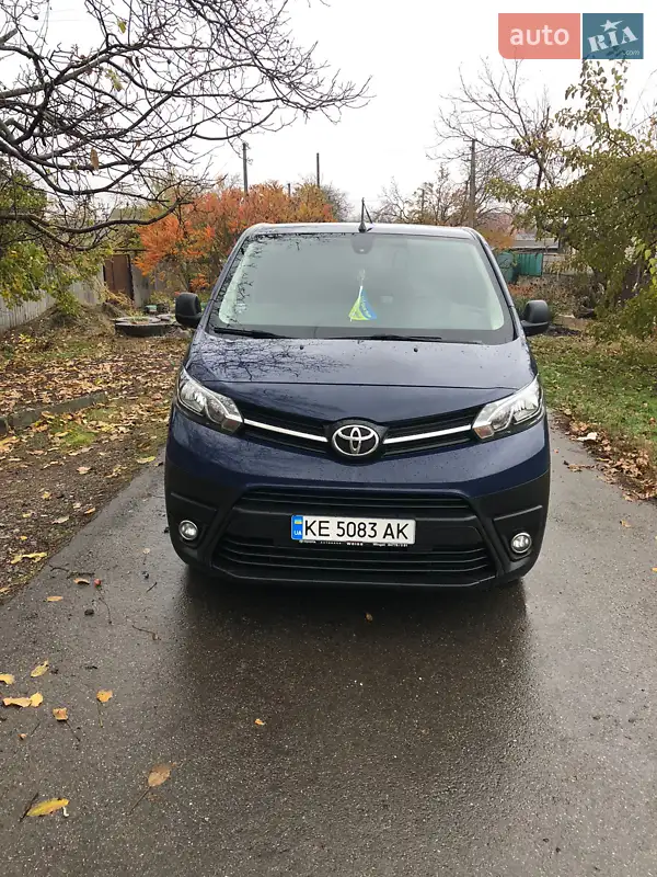 2018 toyota proace