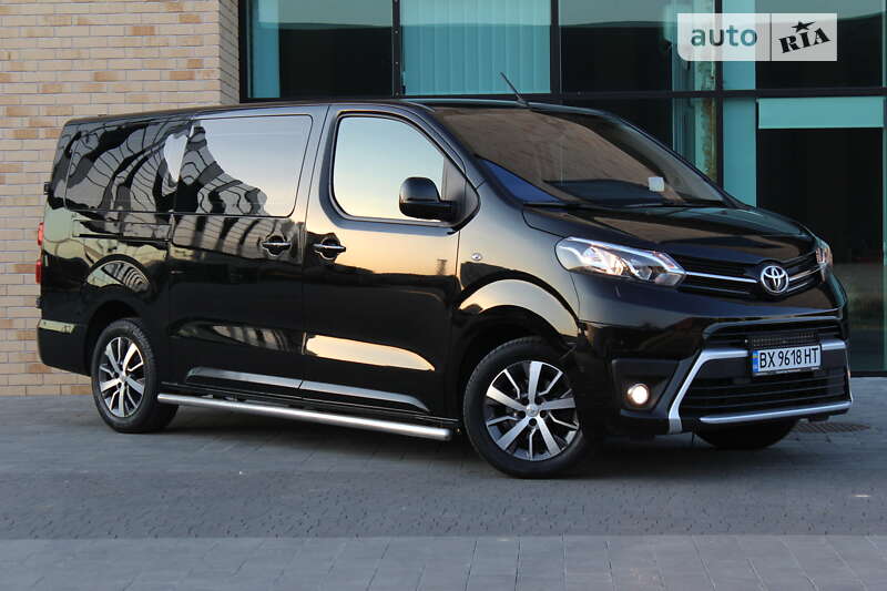 2020 toyota proace