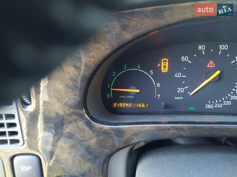2005 saab 9-5