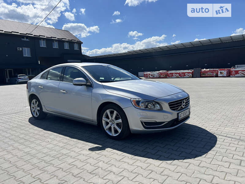2015 volvo s60