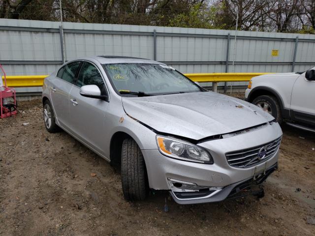 2015 VOLVO S60