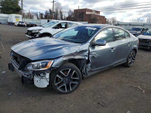 2017 volvo s60