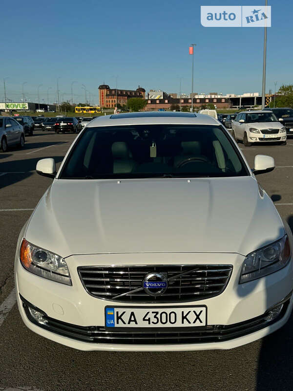 2015 volvo s80