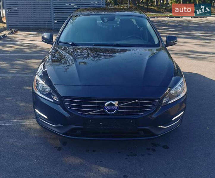 2015 volvo s60