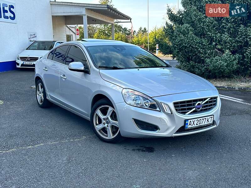 2011 volvo s60
