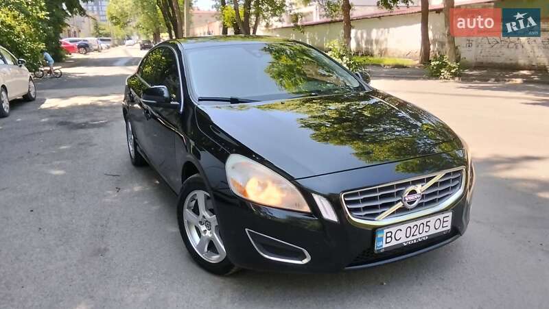 2011 volvo s60