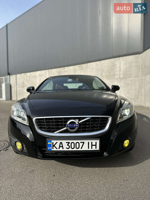 2010 volvo c70