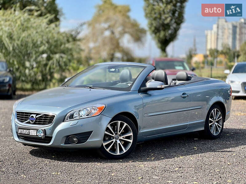 2011 volvo c70