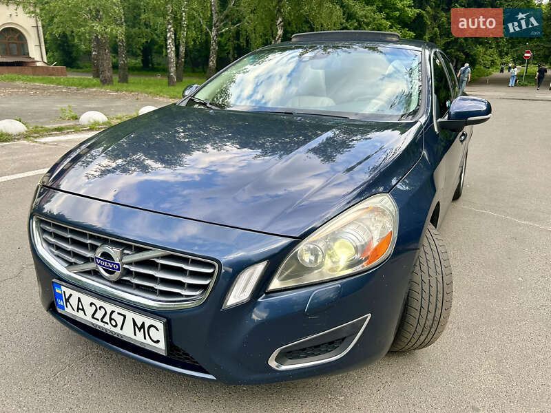 2010 volvo s60