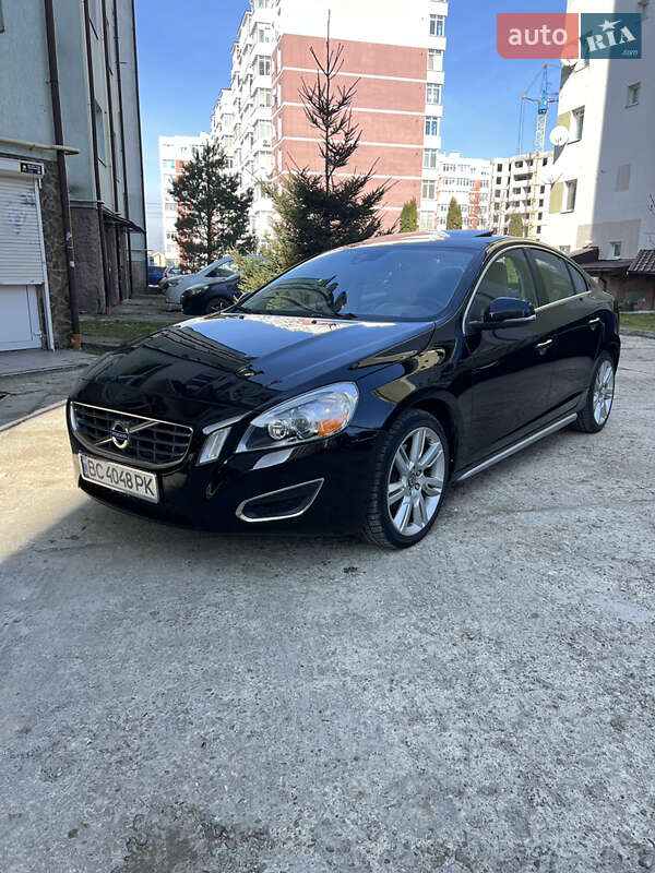 2010 volvo s60