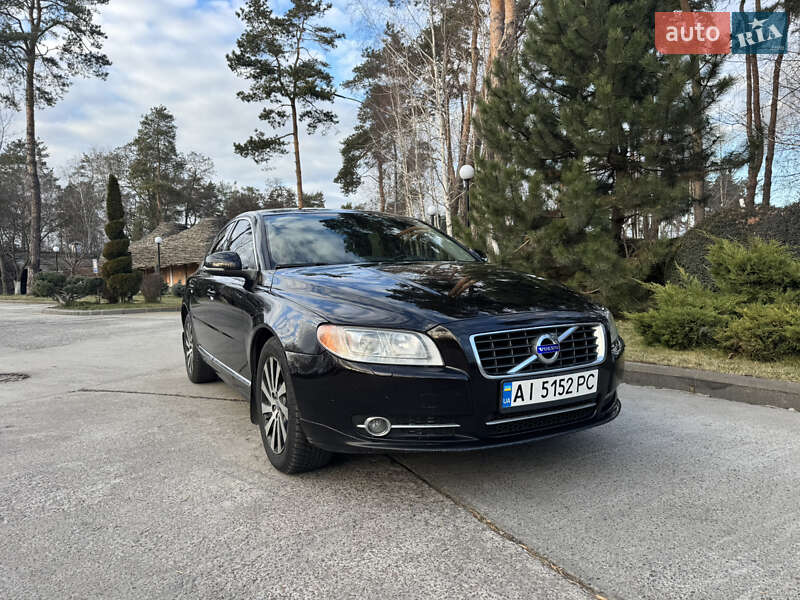 2013 volvo s80