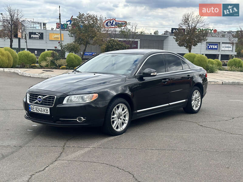 2010 volvo s80