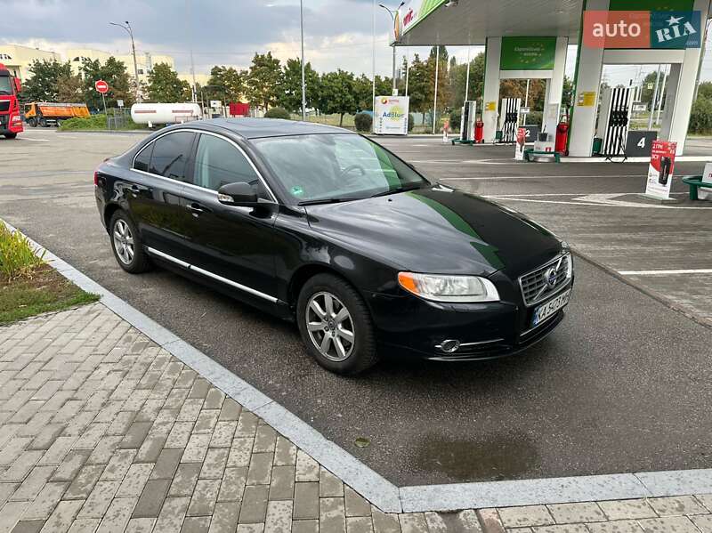 2011 volvo s80