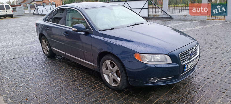 2010 volvo s80