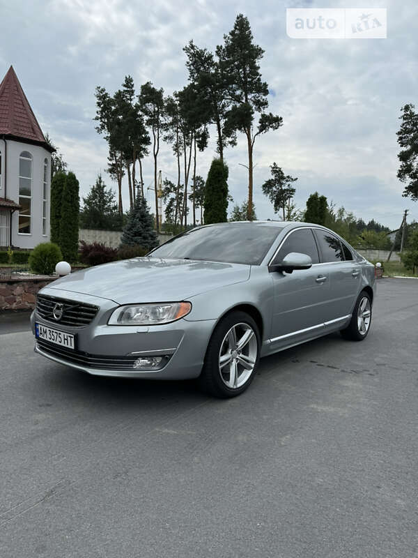 2013 volvo s80