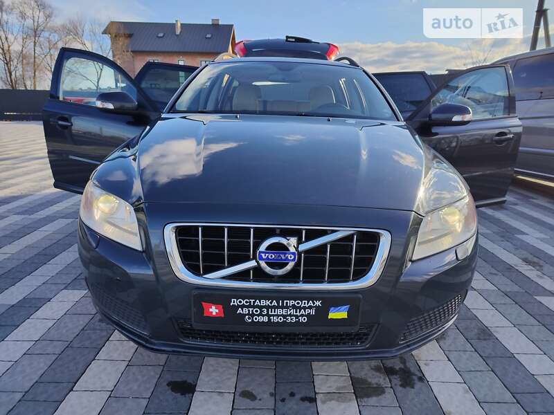 2011 volvo v70
