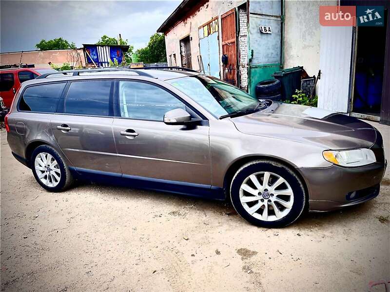 2008 volvo v70