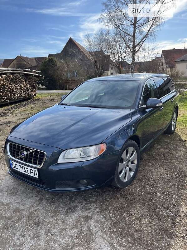 2008 volvo v70