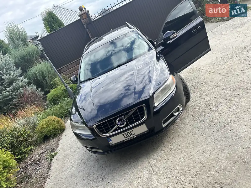 2010 volvo v70