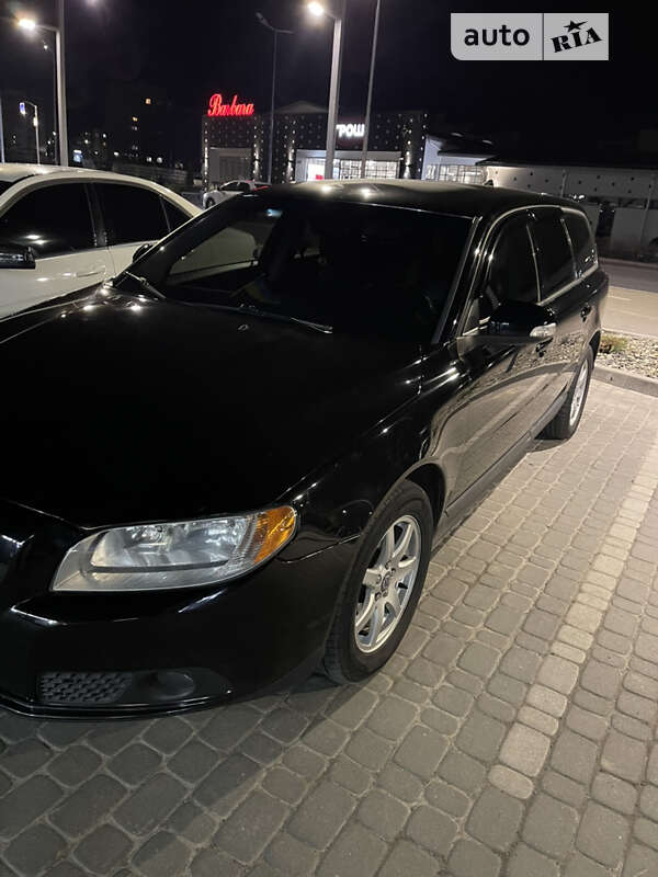 2009 volvo v70