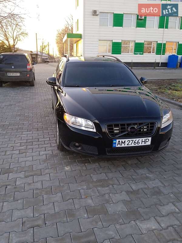 2009 volvo v70